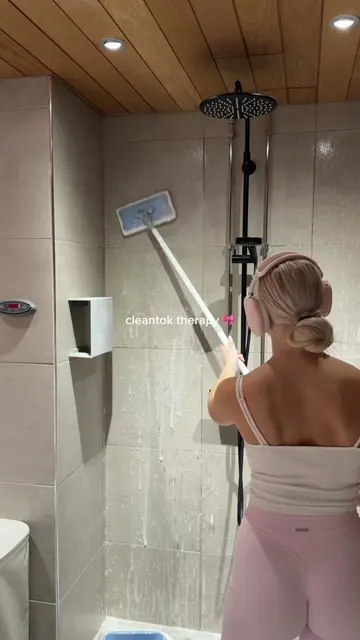 resetting my brain one scrub at a time 🧖🏼‍♀️ a little cleaning therapy never f