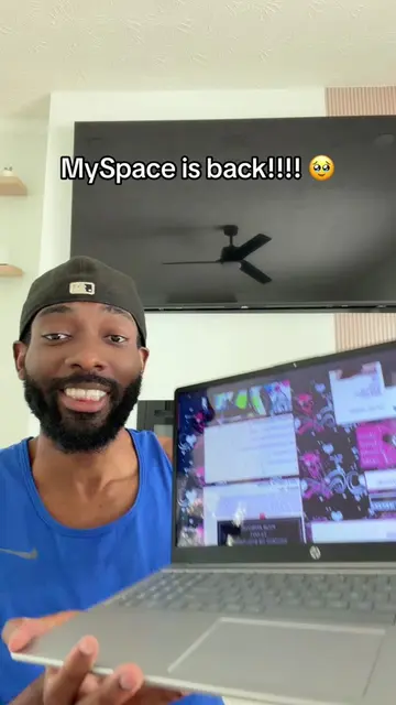 we are so back!!! best app ever!!!!! 🩷🔥  #myspace #seenu #2000sthrowback #expl