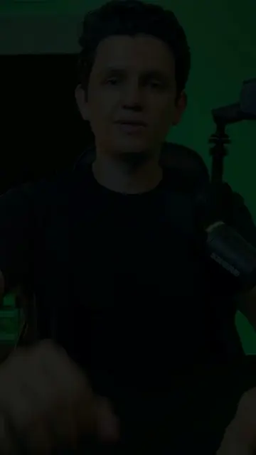 Tengo un agente que trabaja para mí todos los días a las 8am. No es magia, es un