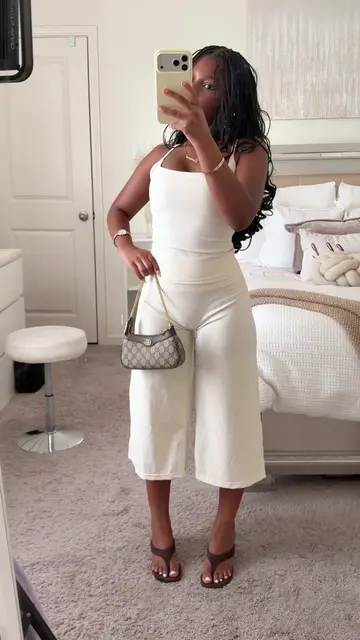 A matching set will always have you put together! & It’s a heels and capris summ