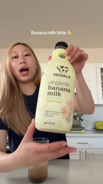ok why am I slowly becoming a banana girl  #fyp #latte #bannana @Mooala Koala 