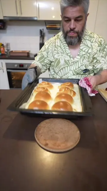 Go Samoa! ⚽️🇼🇸 (Pani Popo recipe ⬇️) Samoan coconut buns 👌😍 RECIPE: 500 g pl
