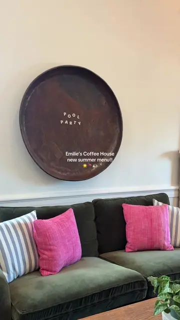 My favorite coffee shop in the Cleveland area got the cutest new decor for summe