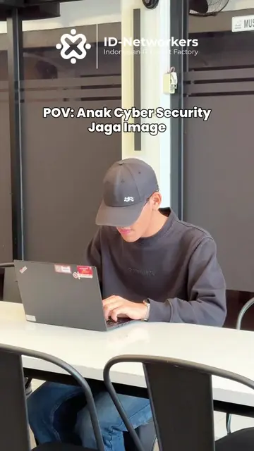 Emang ya, anak cyber tuh si paling jaga image🤣 Cosplay hacker misterius😆 Buat 