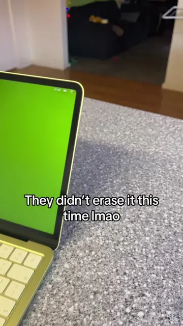 AppleCare hype #apple #macbook #macbookneo #applecare #techtok 