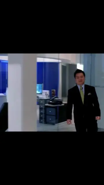 Do I look happy? #rich #wealth #successful #chrisheynjr #targetaudience 