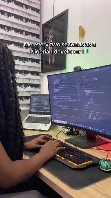 Me hitting CTRL + S every two seconds while coding 🙂🩷 #softwaredeveloper #codi