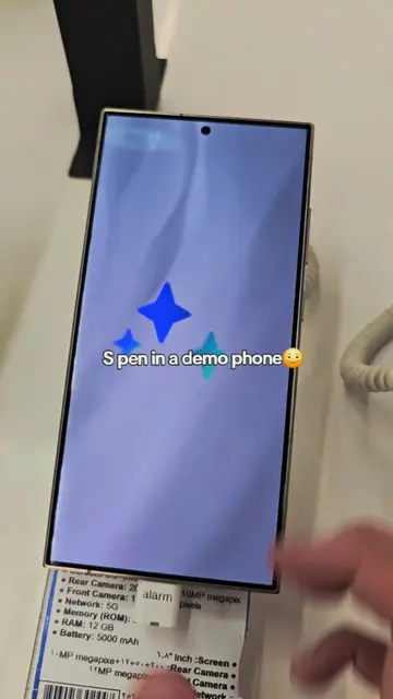 I cant get the s pen cuz the staff are definitely gonna say no #techtok #spen  #