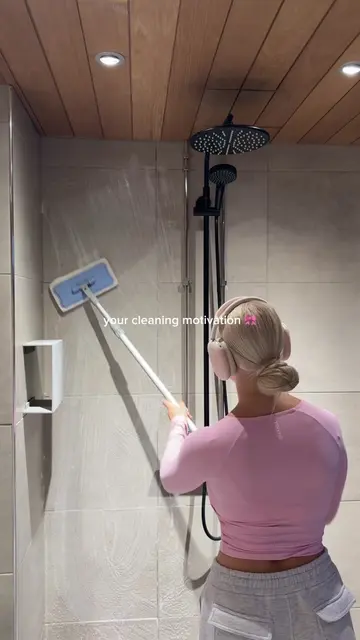 just here to give you some monday cleaning motivation 🙋🏼‍♀️💞🧽🫧 hope you all
