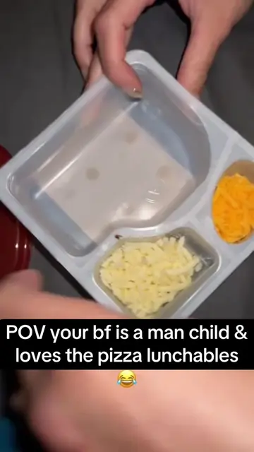 Satisfying Lunchables #lunchables #satisfying #food #eating #fyp 