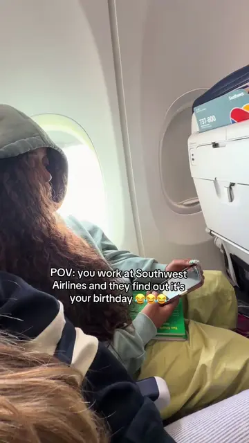 Had the whole plane singing it😂😂😂 shoutout my best friend though bc she surpr