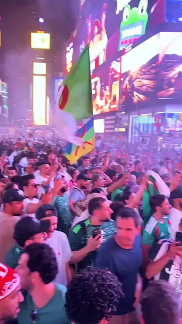 🇩🇿❤️#algeria #nyc #worldcup2026 #timesquare 