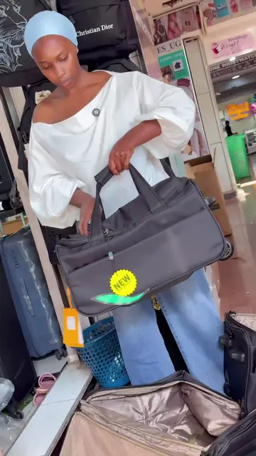Hard shell not your vibe? Same. These Leavesking soft trolley bags hit different