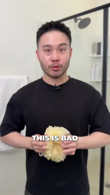 One of these belongs in the trash 🗑️ #BodyScrubber #LoofahAlternative #SudScrub