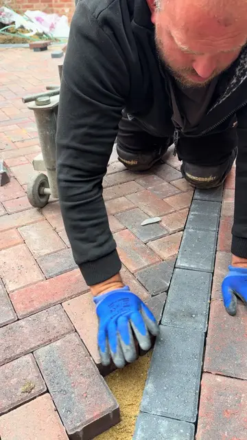 Block paving #blockcuttin #probst #pavingcontractors #london #viralvideos 