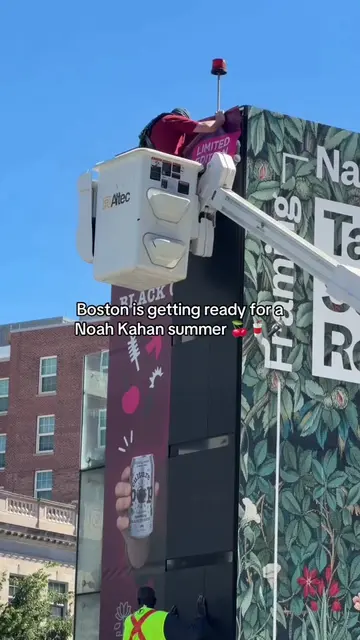 T-3 weeks till we’re all crying in Fenway together 🥹🍒🎤 @Noah Kahan #noahkahan