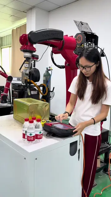 Non-programming spraying robot #industrial #spraying #six-axis#coating 