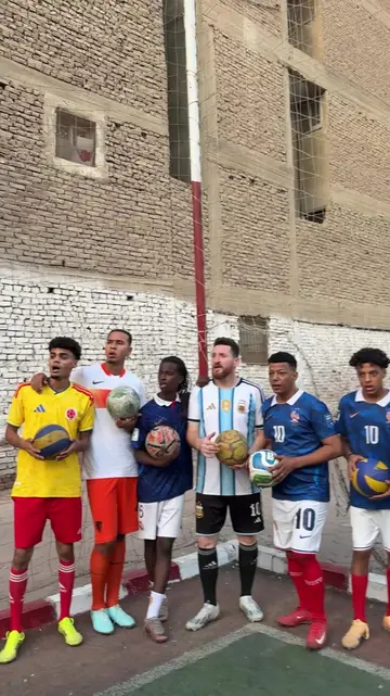 اليسون خسر 3 كاس عالم في التحدي امام فان دايك وميسي وكماڤينجا 😳😳#اكسبلور #شبيه