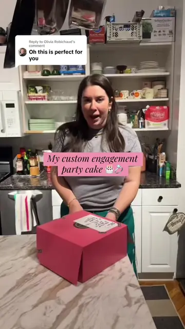 Replying to @Olivia Robichaud  MY DREAM CAKE! I cannot wait for this weekend eee