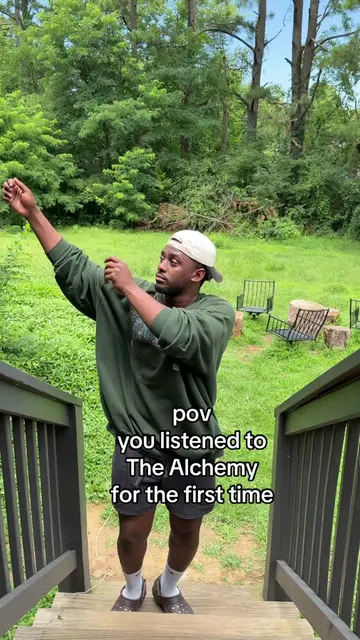 The alchemy is goooood  #thetorturedpoetsdepartment #taylorswift #ttpd #dance