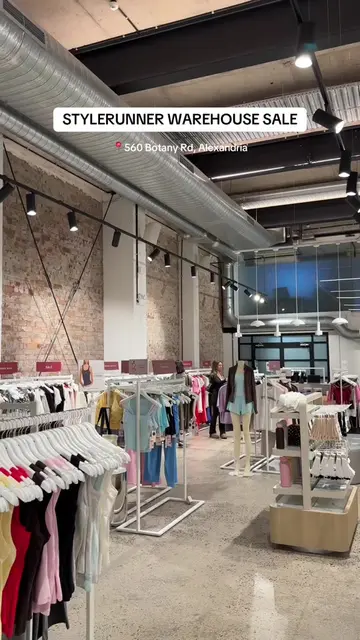 @Stylerunner’s warehouse sale is here!! 📍560 Botany Rd, Alexandria NSW 2015 #st