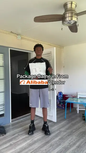 (Instagram: TcholssSupplys) #unboxing #alibaba #vendor #reseller #sidehustle 