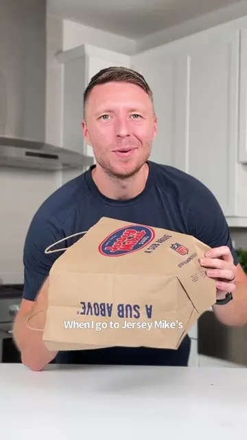 Say “YUM” if you could go for this Jersey Mikes Sub in a Tub with @Ultima Replen