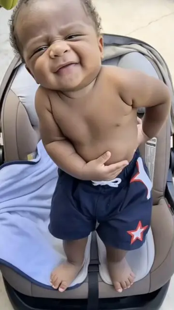 Babydance👶🏽👶🏽👶🏽#capcut #capcutpioneer #pioneertemplate #aidance #baby 