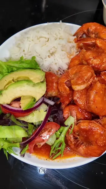 🍤🔥 Camarones a la Diabla con Arroz Blanco 🤤 Today I made spicy shrimp with wh