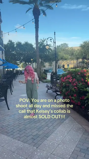OMG…what?? Erin just told me there’s only 22 PR Boxes left @Kelsey Martinez  Hur