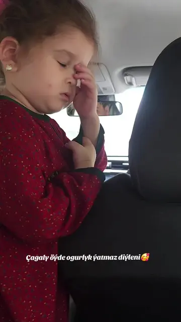 Çagaly öýde ogurlyk ýatmaz dp ýöne ýere aýdylanok ekeni☺️ Sizdede şeýle bolýamy?