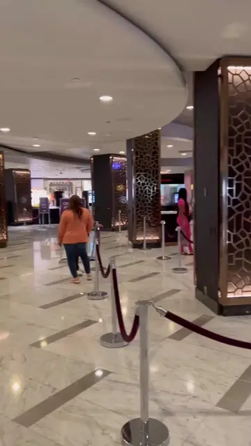 This is my series where I book a standard room at every hotel in Las Vegas and s