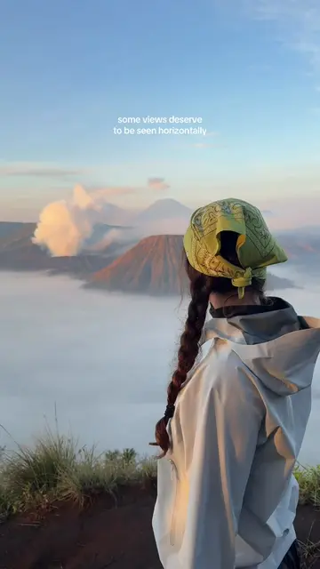 actually how is mt bromo even real #traveltok #adventure #eastjava #indonesia #m