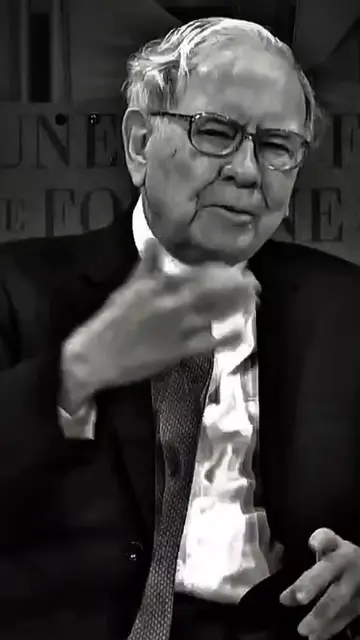 working more hours won't make you more money . #warrenbuffett #money #moneyadvic