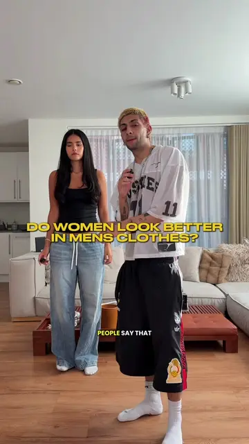 Do women look better in men’s clothes?! @riz #outfitinspo #baggyjeans #streetwea