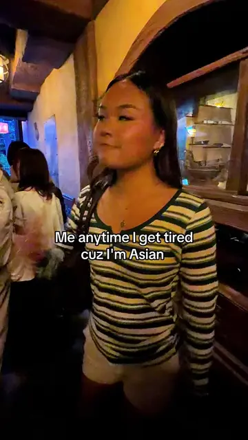 Especially at disney #asiansquat #asian 