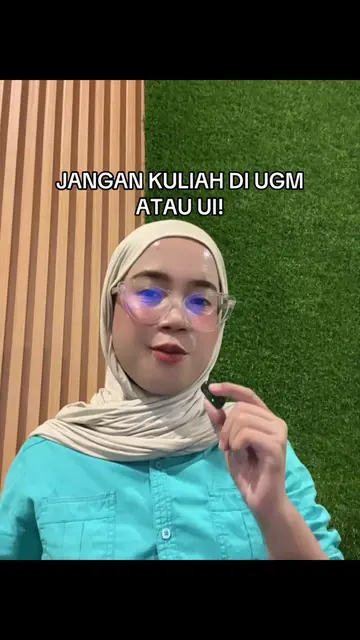 JANGAN KULIAH DI UGM ATAU UI! 