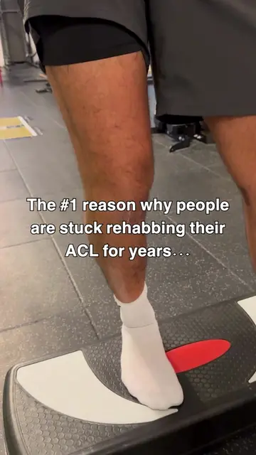 I talk to ACL rehabbers every day. And this is what I keep seeing👇🏽 Missing th
