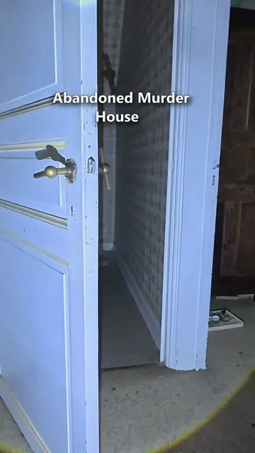 Abandoned Murder House 