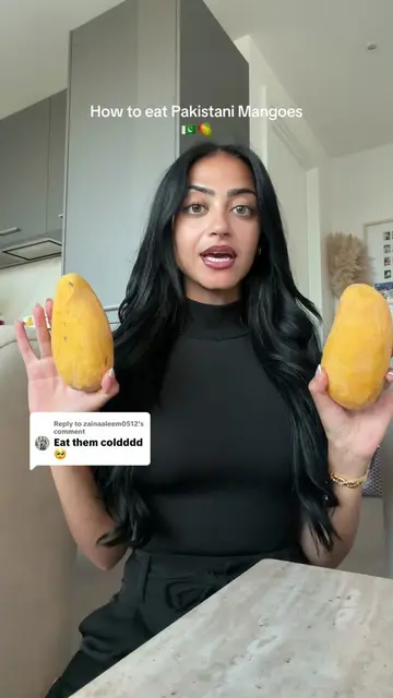 Replying to @zainaaleem0512 My fav way to eat Pakistani Magoes! #eating #mangoes