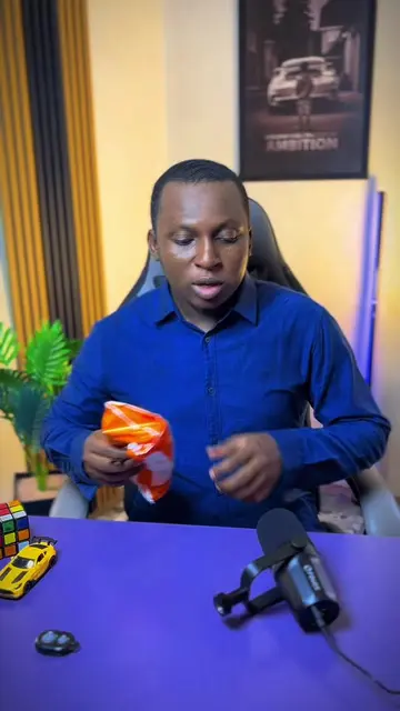 Let’s unbox the N9,000 Power bank. #amotechie #techtip 