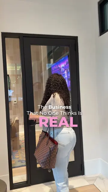 The Business That No One Thinks Is Real 💄 Follow for beauty business tips to he
