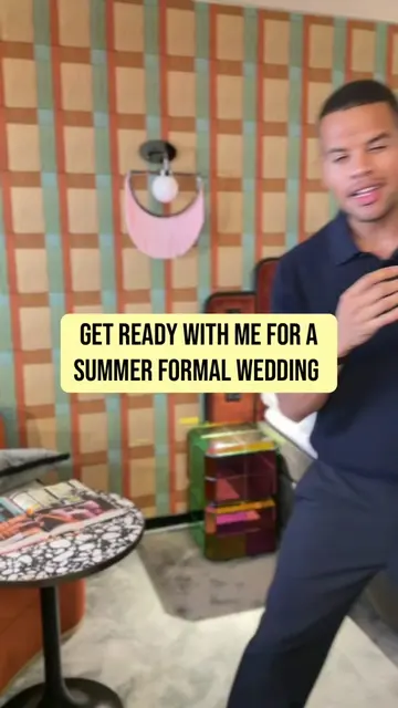 Here is a more relaxed take on a summer formal wedding dress code. Note this wed