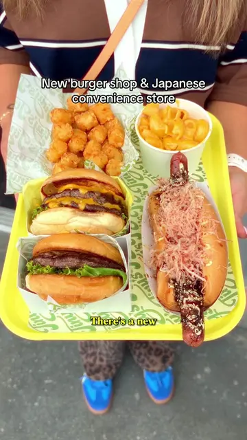 Tiny’s Burger located at South Coast Plaza in Costa Mesa, California #burgers #c