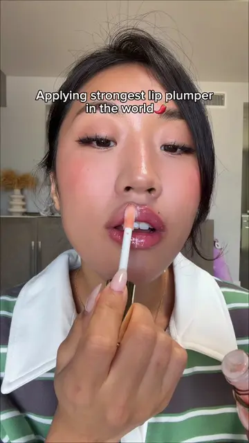 The battle of the lip plumpers🌶️💋 which one do you guys think worked better?? 