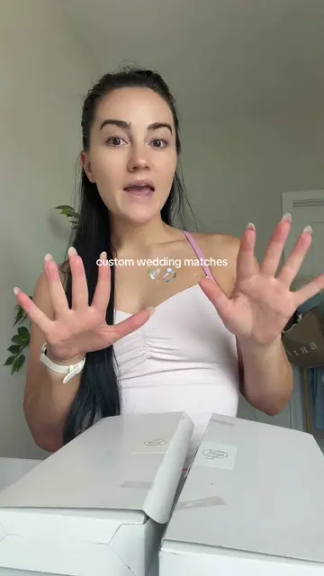 24 hour wrist bands is a trueeee wedding hack!! The girlies were right ✨🤍💍🕊️ 