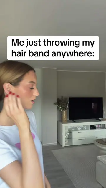 Who can relate?🤣 cr: @Camelia #girlsbelike #hair #hairstyle 