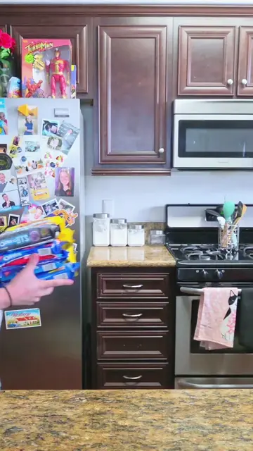 a taste-test GAUNTLET!!! 🍪😬 #food #comedy #funny #viral #foryoupage 