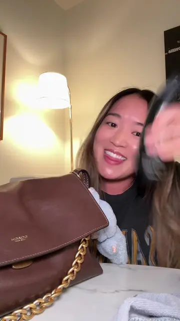 @Coach Chelsea 30 bag cleaning with a side of @Olivia Rodrigo’s you seem pretty 