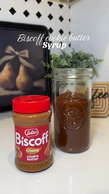 Save this syrup recipe for your next coffee craving!🤤  All you need is: •3/4 cu